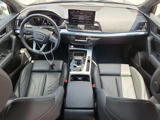 AUDI Q5 SPORTBACK PRM PLS 45 2024