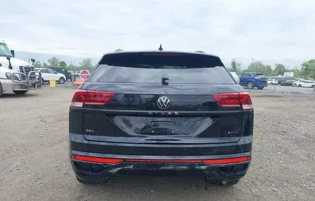 VOLKSWAGEN ATLAS CROSS SPORT 2.0T SEL R-LINE BLACK 2023