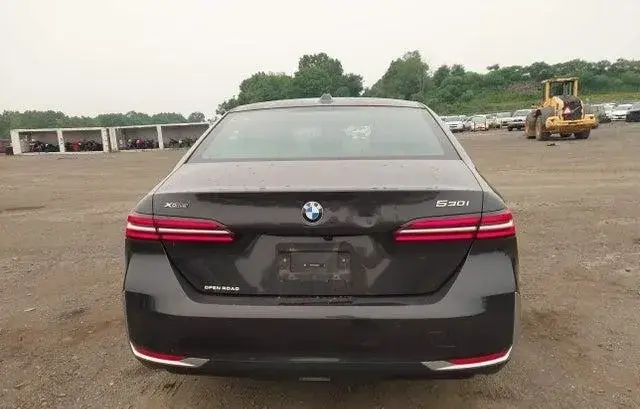 BMW 530I XDRIVE 2024