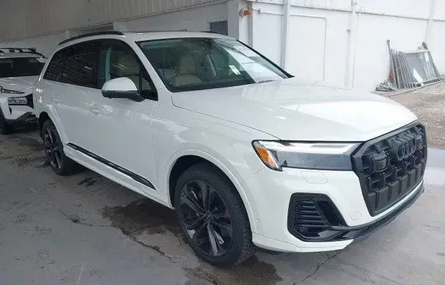 AUDI Q7 PREMIUM PLUS 55 TFSI QUATTRO TIPTRONIC 2025