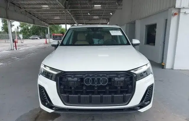 AUDI Q7 PREMIUM PLUS 55 TFSI QUATTRO TIPTRONIC 2025