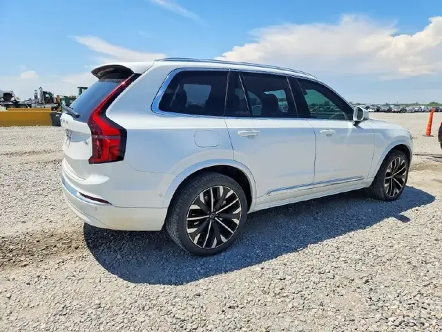 VOLVO XC90 ULTRA 2025