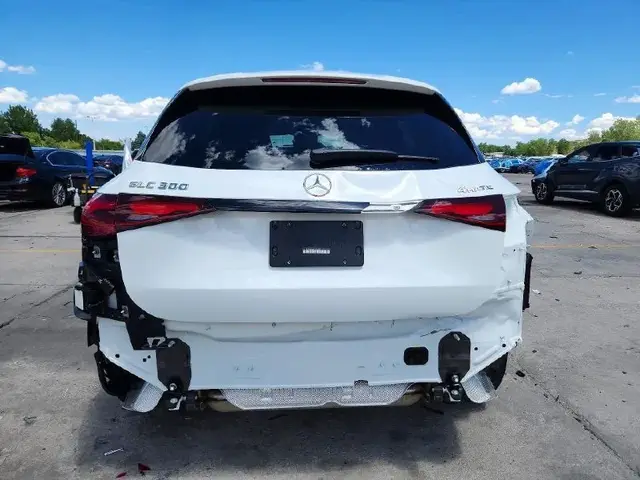 MERCEDES-BENZ GLC 300 4MATIC 2024