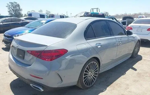 MERCEDES-BENZ C-CLASS C 300 2025