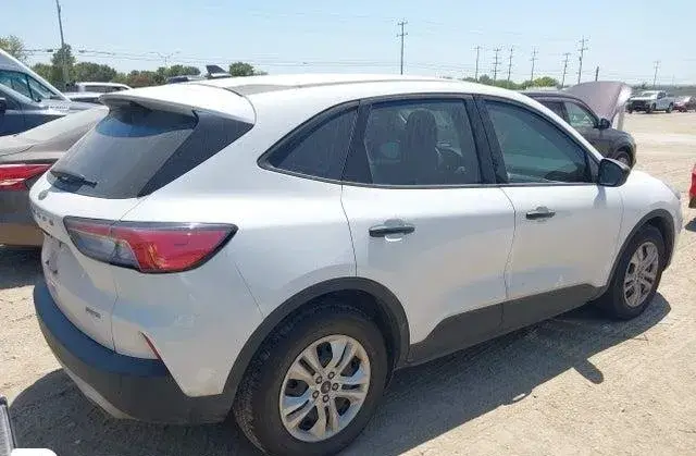 FORD ESCAPE S 2022