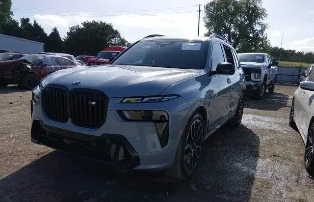 BMW X7 M60I 2025
