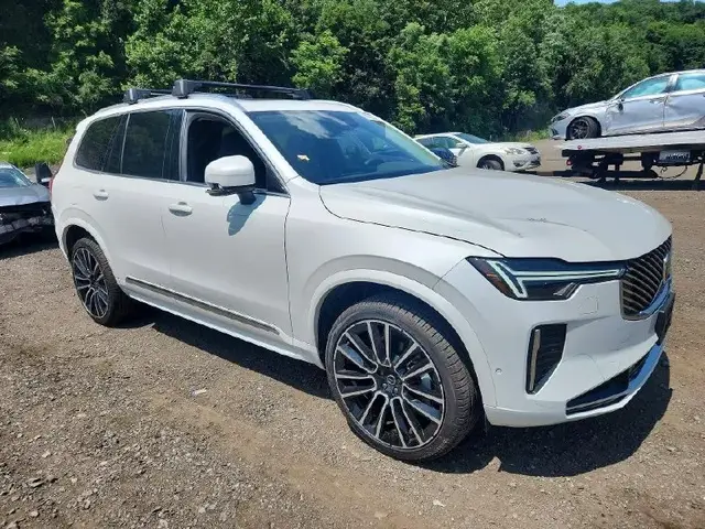 VOLVO XC90 PLUS 2026