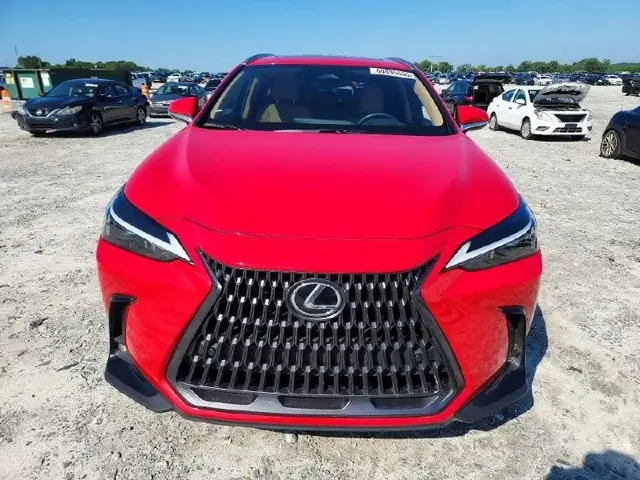 LEXUS NX PREMIUM 2025