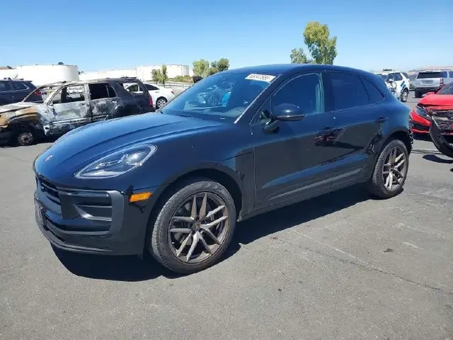 PORSCHE MACAN BASE 2023