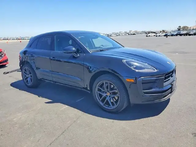 PORSCHE MACAN BASE 2023