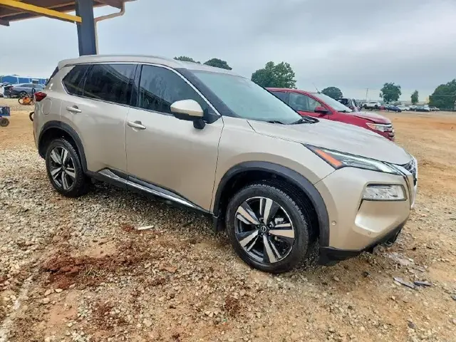 NISSAN ROGUE SL 2023