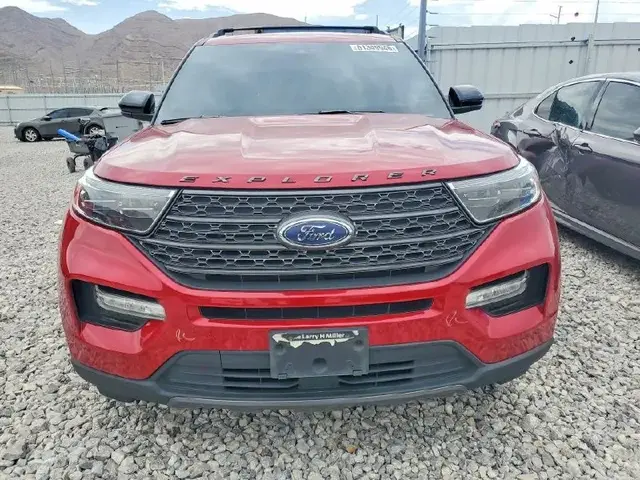 FORD EXPLORER XLT 2022