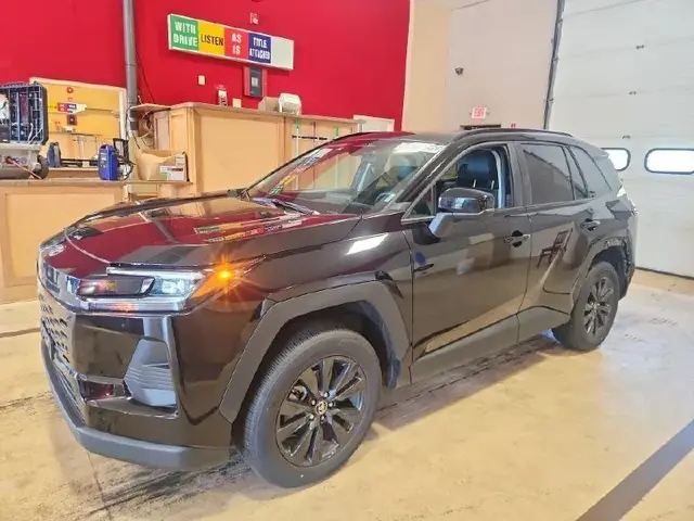 TOYOTA RAV4 XLE PREMIUM 2026