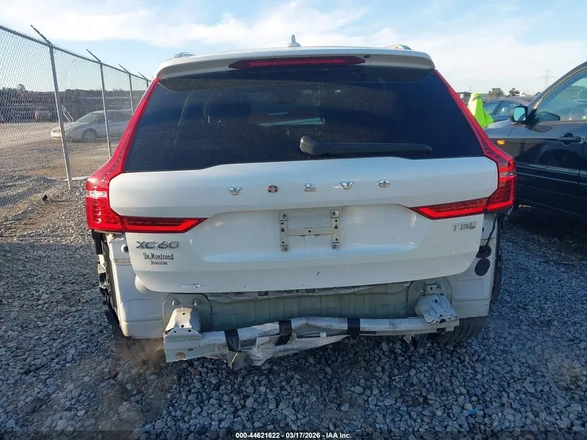 VOLVO XC60 T5 INSCRIPTION 2019