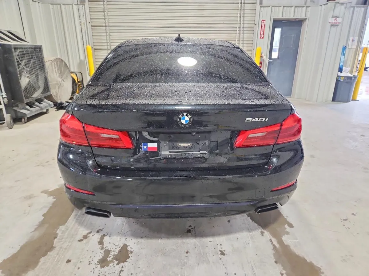 BMW 540 2018