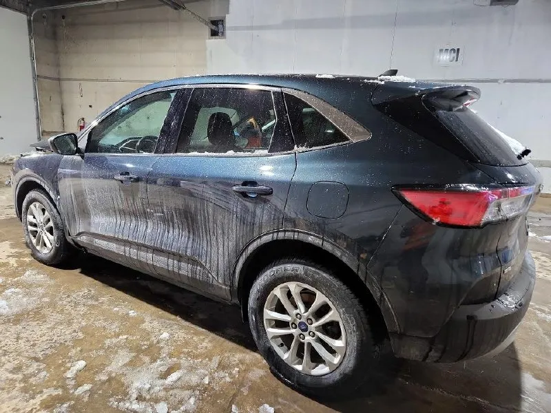 FORD ESCAPE SE 2022