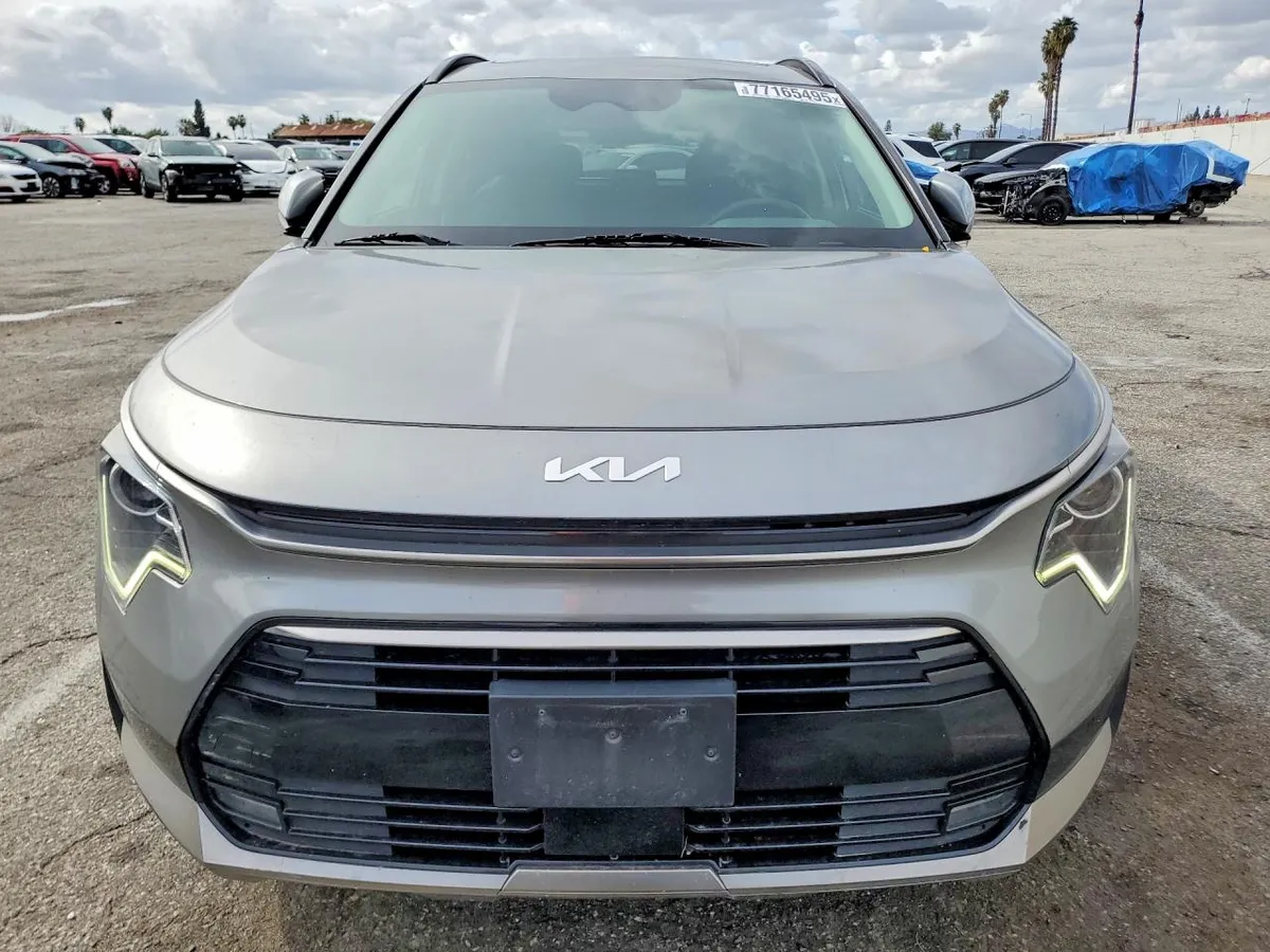 KIA NIRO 2023