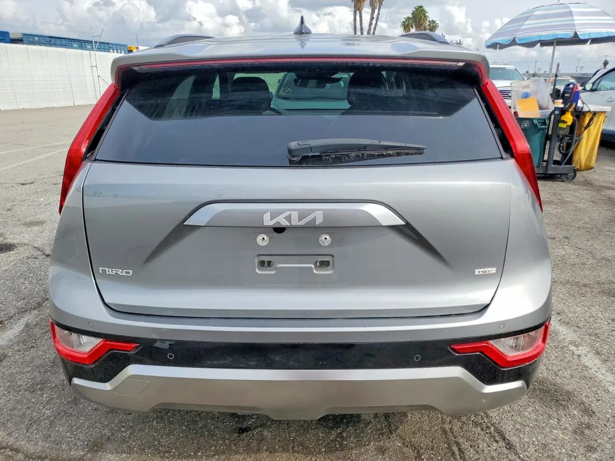 KIA NIRO 2023