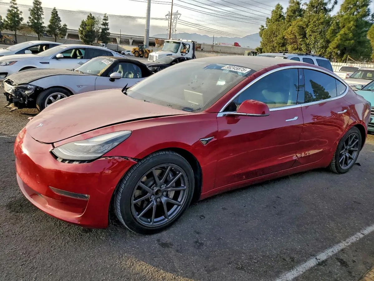 TESLA MODEL 3 2018
