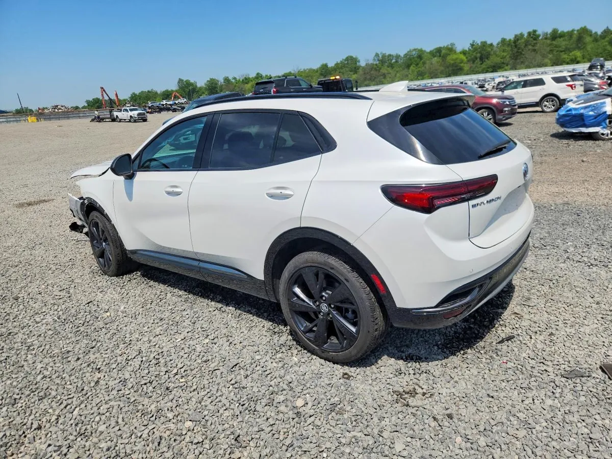BUICK ENVISION ESSENCE 2023