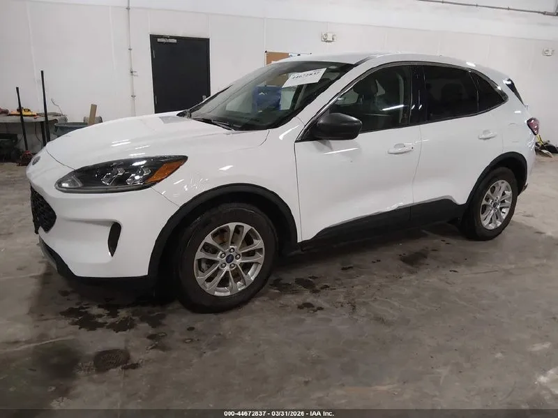 FORD ESCAPE SE 2022