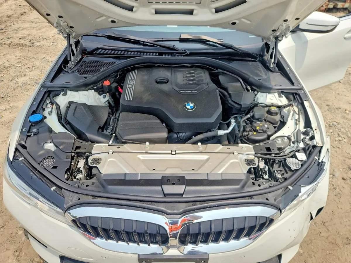 BMW 330XI 2019