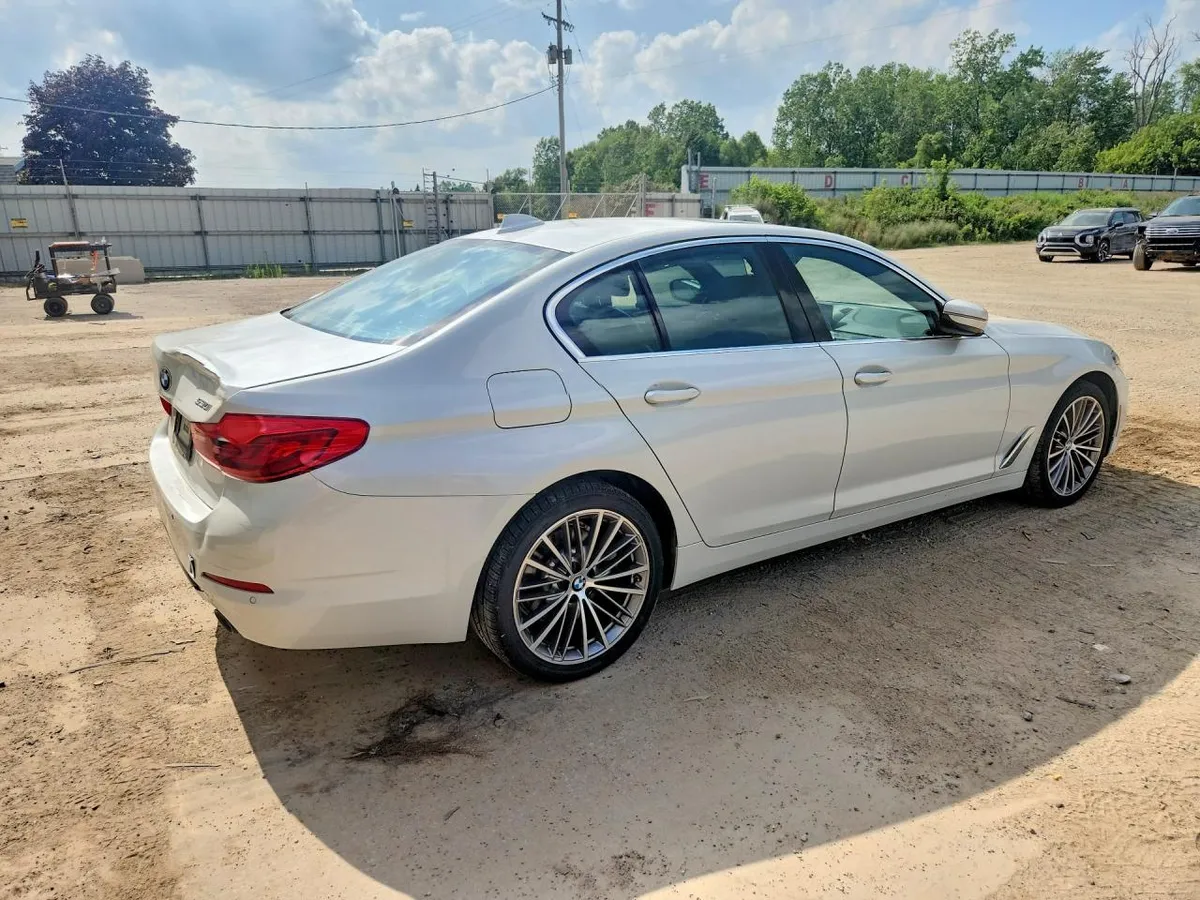 BMW 530 XI 2020
