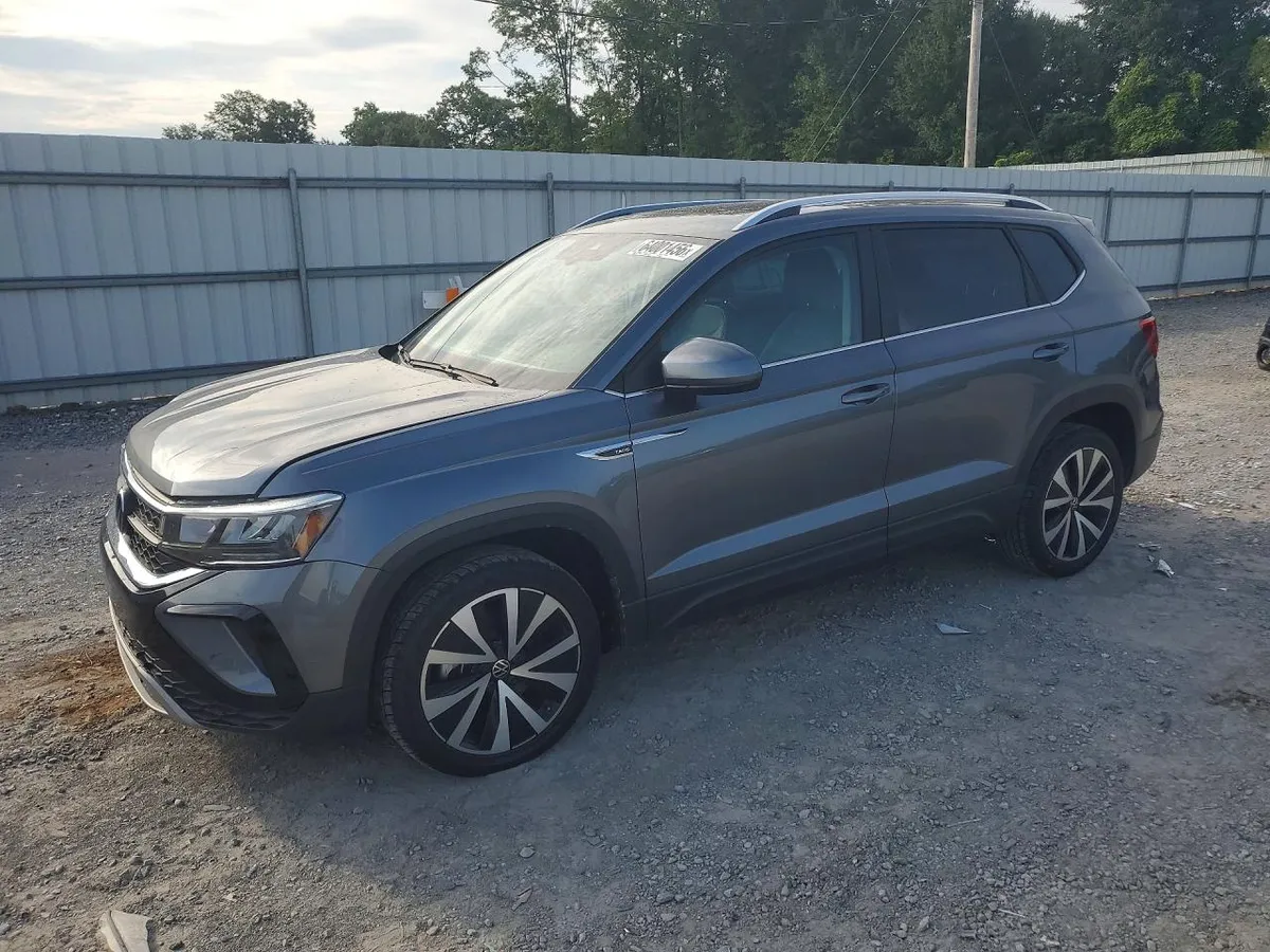 VOLKSWAGEN TAOS SE 2022