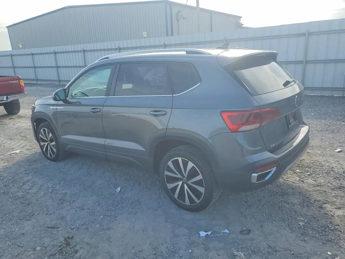 VOLKSWAGEN TAOS SE 2022