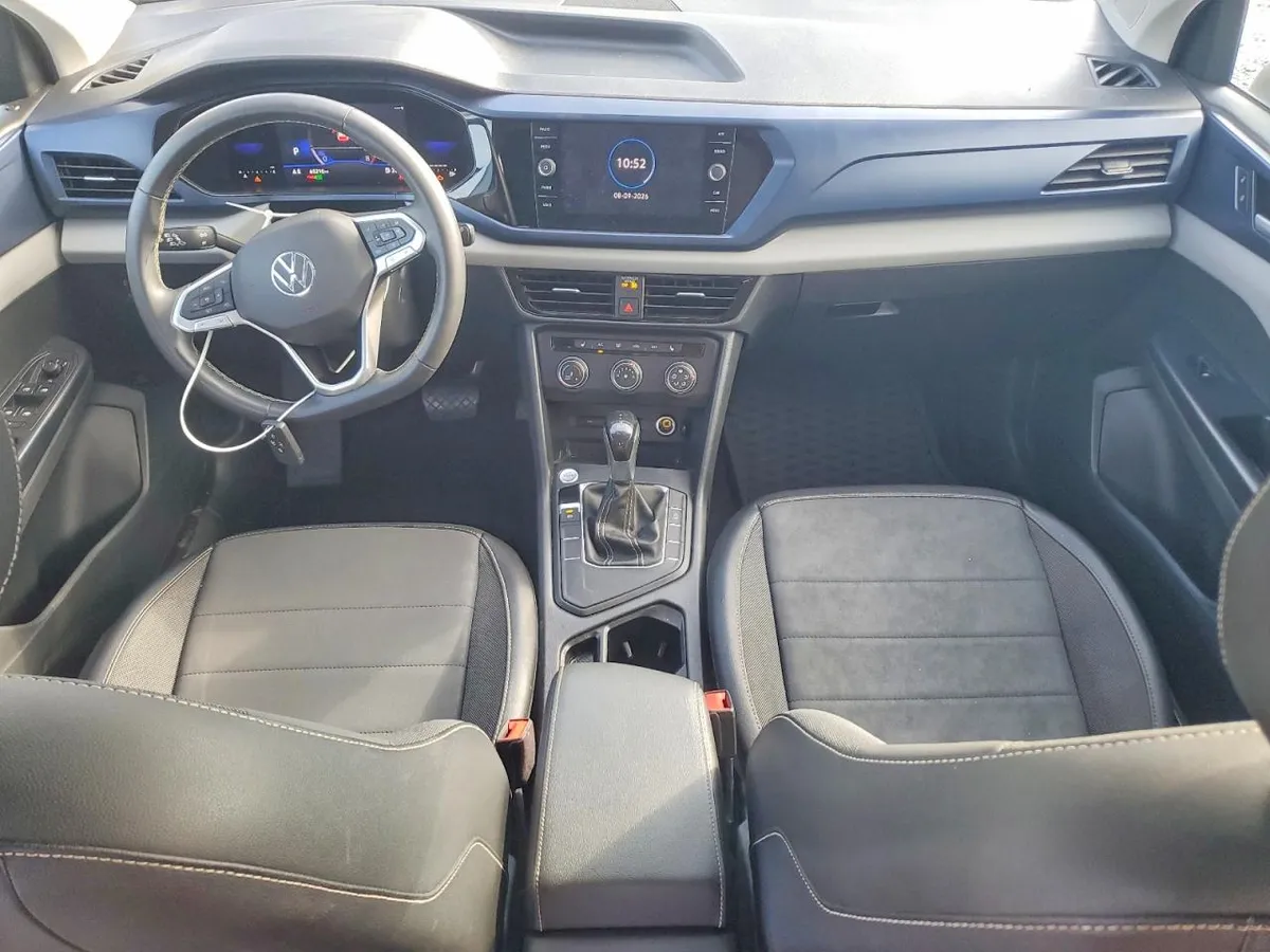 VOLKSWAGEN TAOS SE 2022