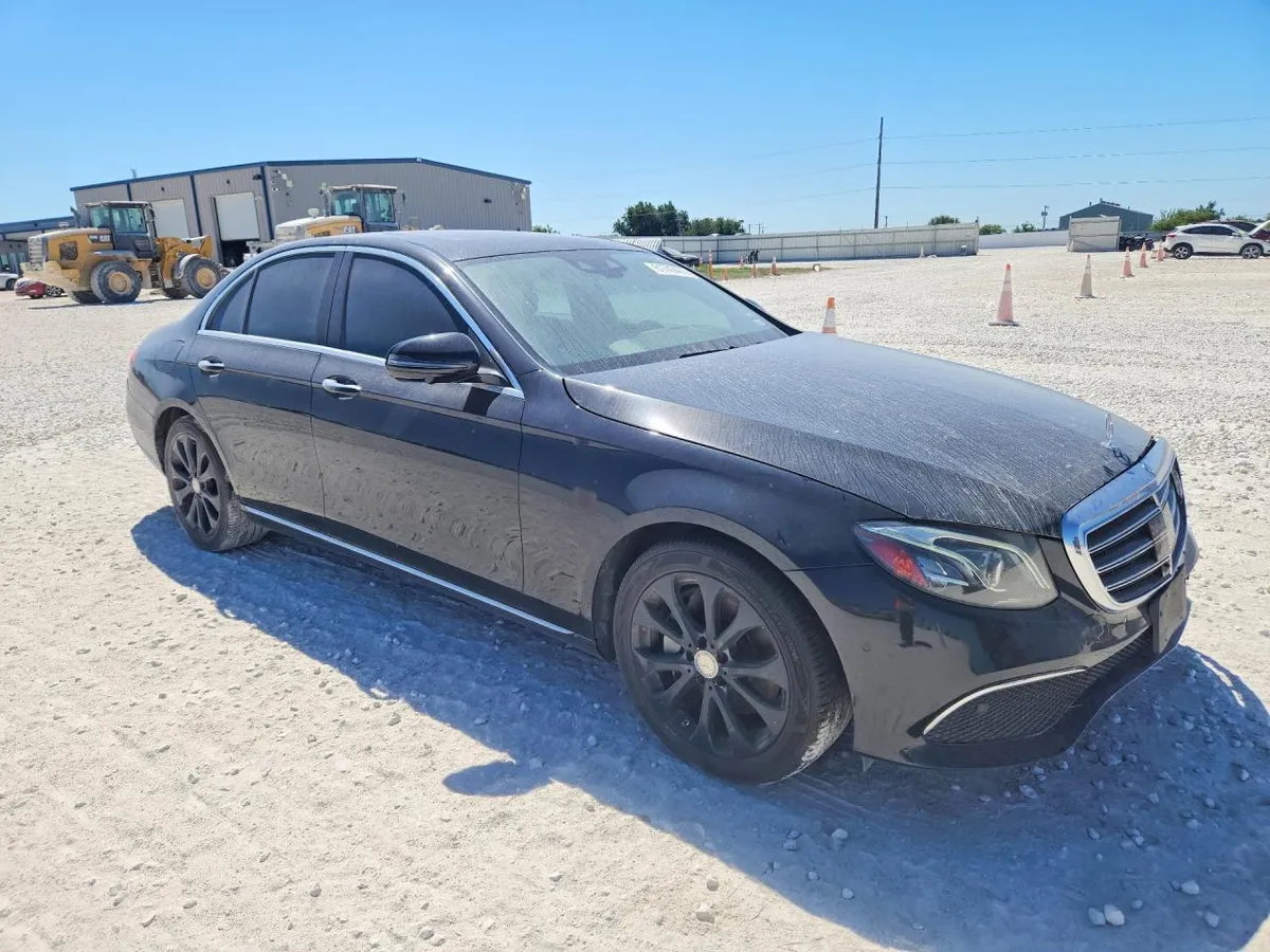 MERCEDES-BENZ E-CLASS E 2017