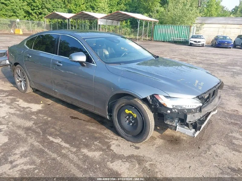 VOLVO S90 T6 MOMENTUM 2018