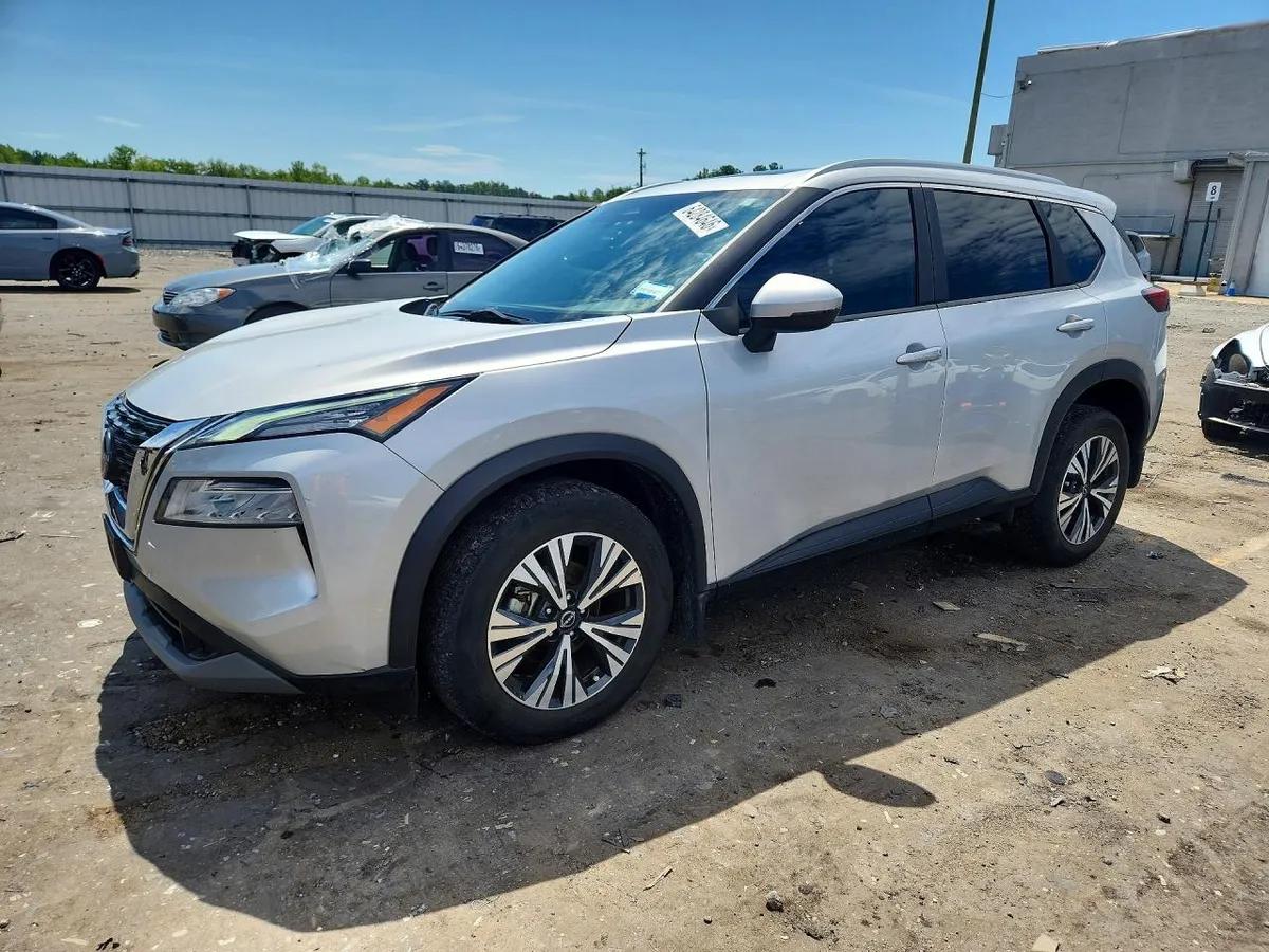 NISSAN ROGUE SV 2023