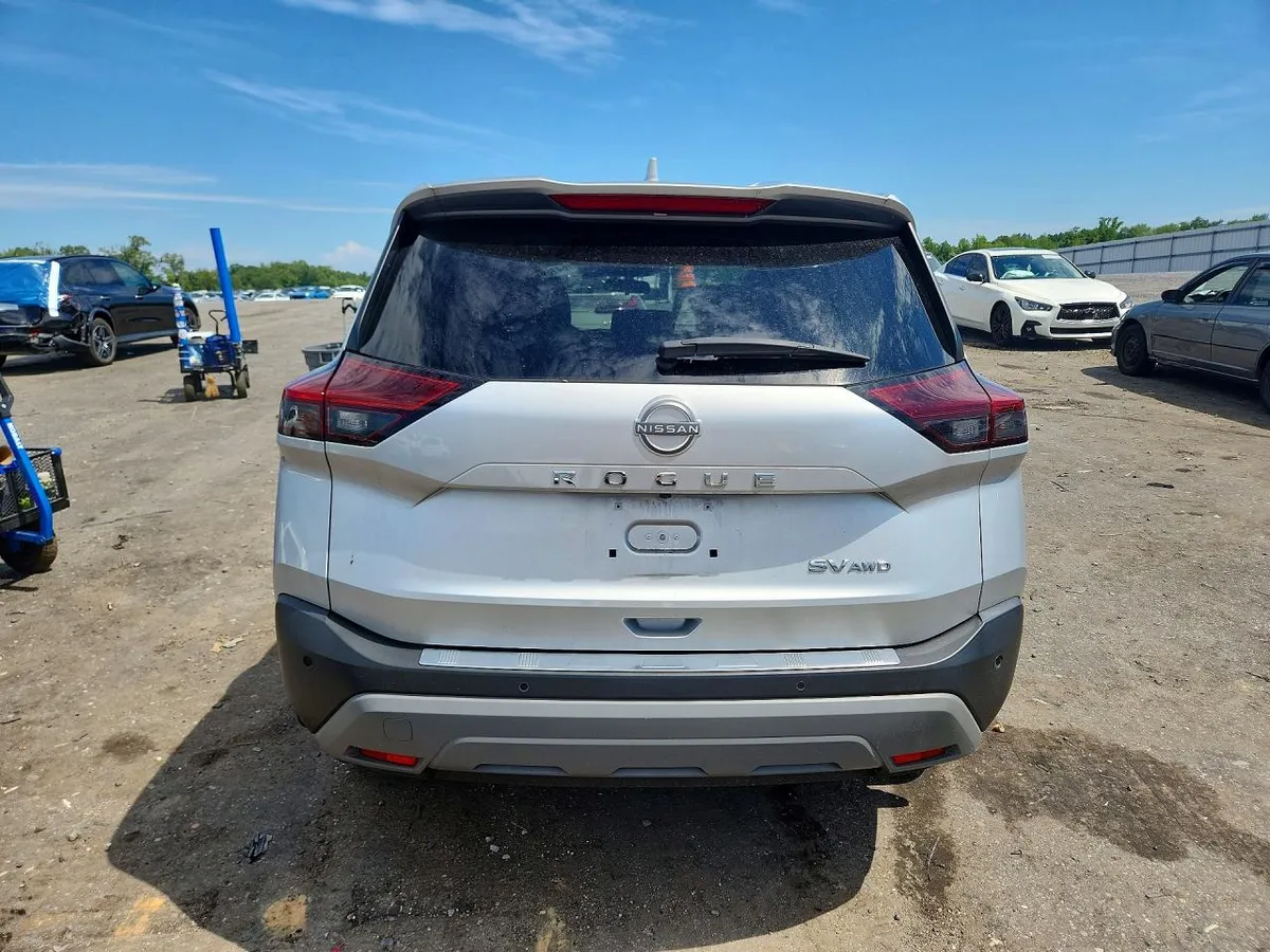 NISSAN ROGUE SV 2023