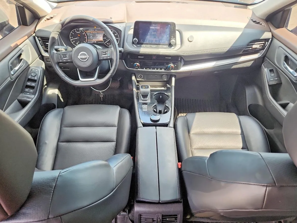 NISSAN ROGUE SV 2023