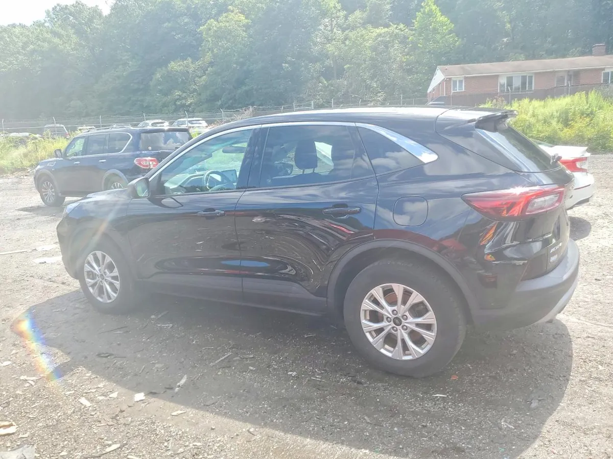 FORD ESCAPE ACTIVE 2023