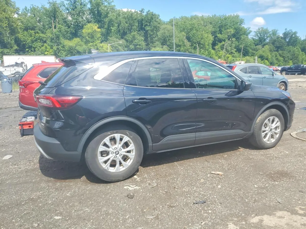 FORD ESCAPE ACTIVE 2023