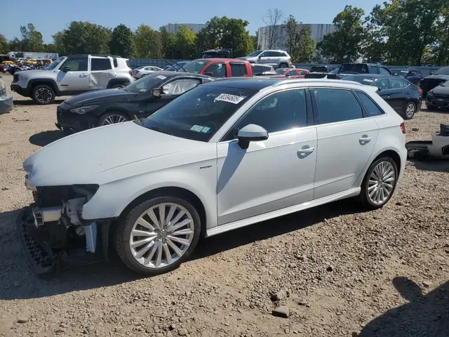 AUDI A3 E-TRON PRESTIGE 2017