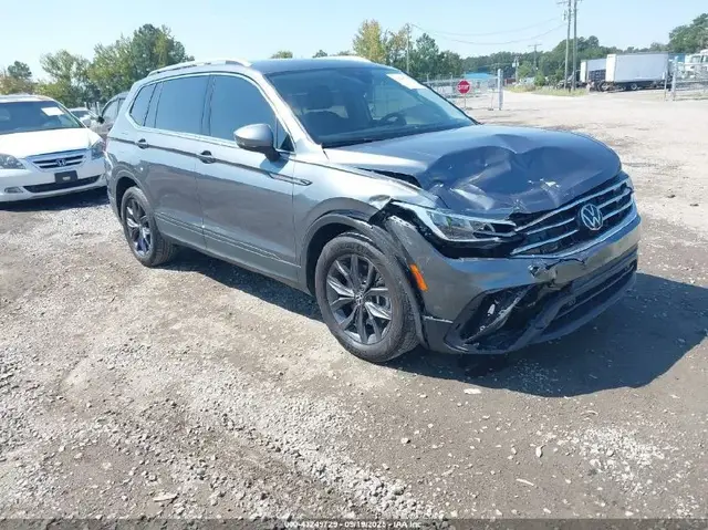 VOLKSWAGEN TIGUAN 2022