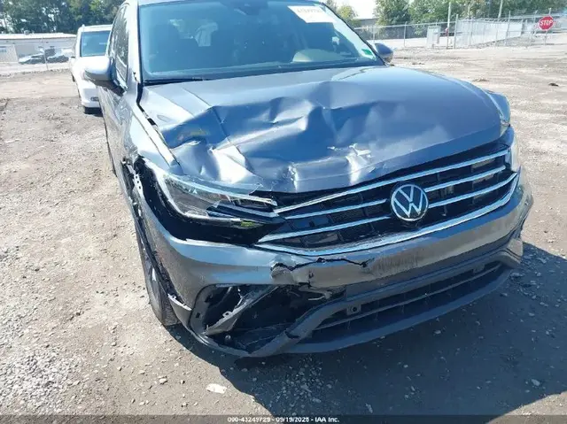 VOLKSWAGEN TIGUAN 2022