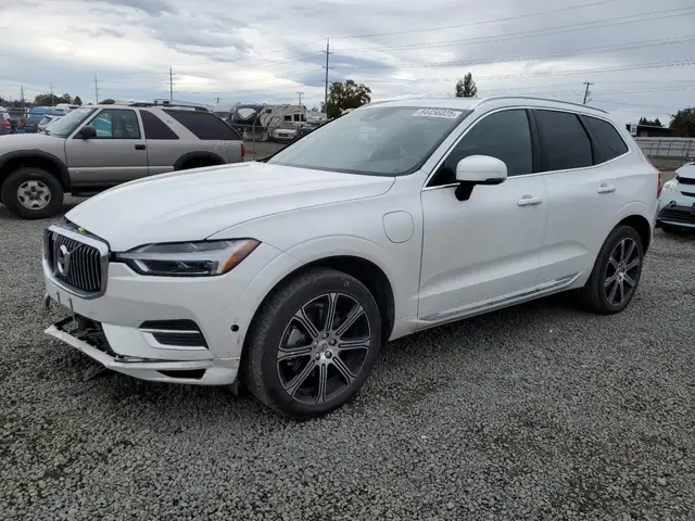 VOLVO XC60 T8 INSCRIPTION 2019