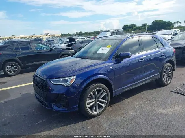 AUDI Q3 PREMIUM 2023