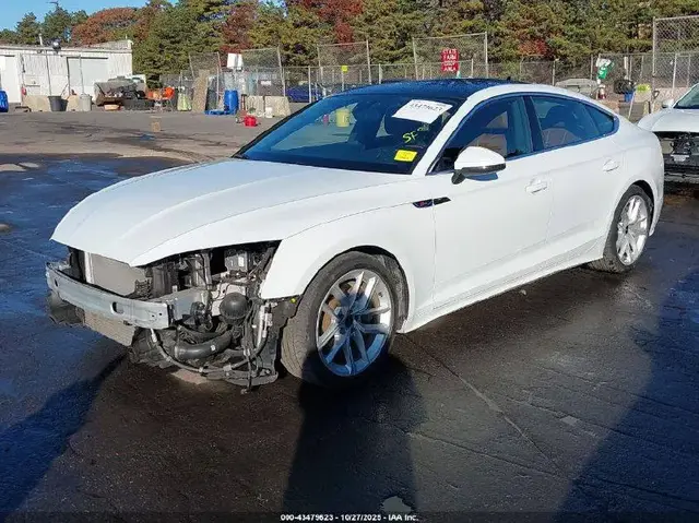 AUDI A5 2023
