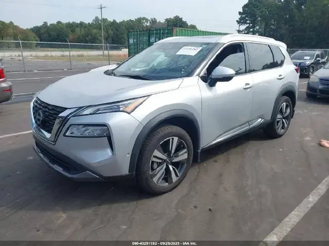 NISSAN ROGUE SL 2023