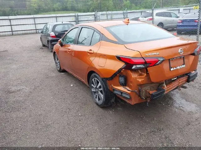 NISSAN VERSA SV 2021