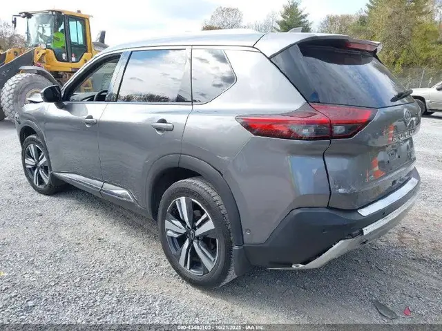 NISSAN ROGUE PLATINUM 2023