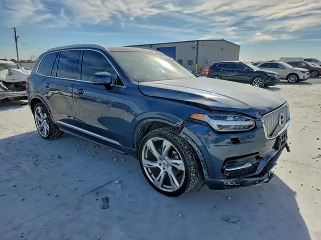 VOLVO XC90 T6 2018
