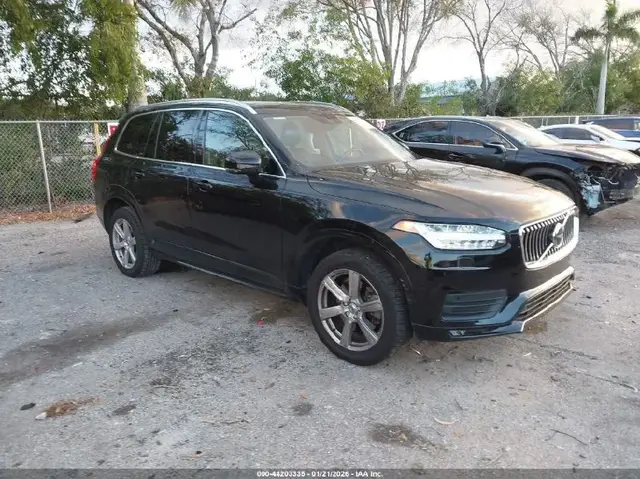 VOLVO XC90 T5 MOMENTUM 7 2021