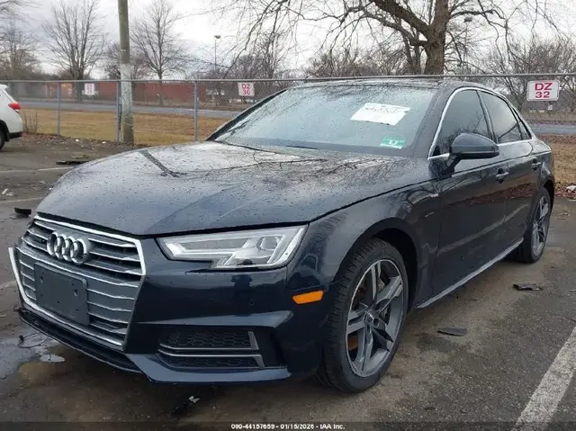 AUDI A4 PREMIUM 2018