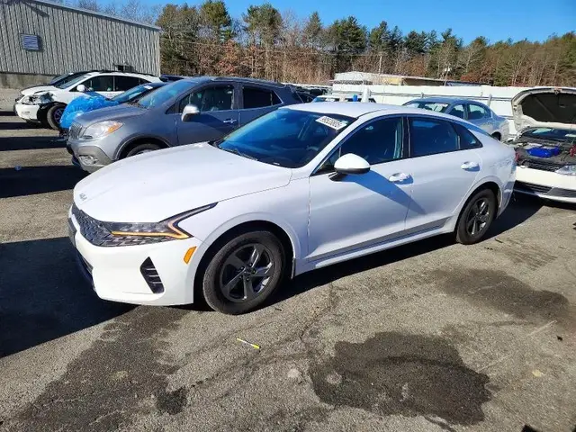 KIA K5 LXS 2022